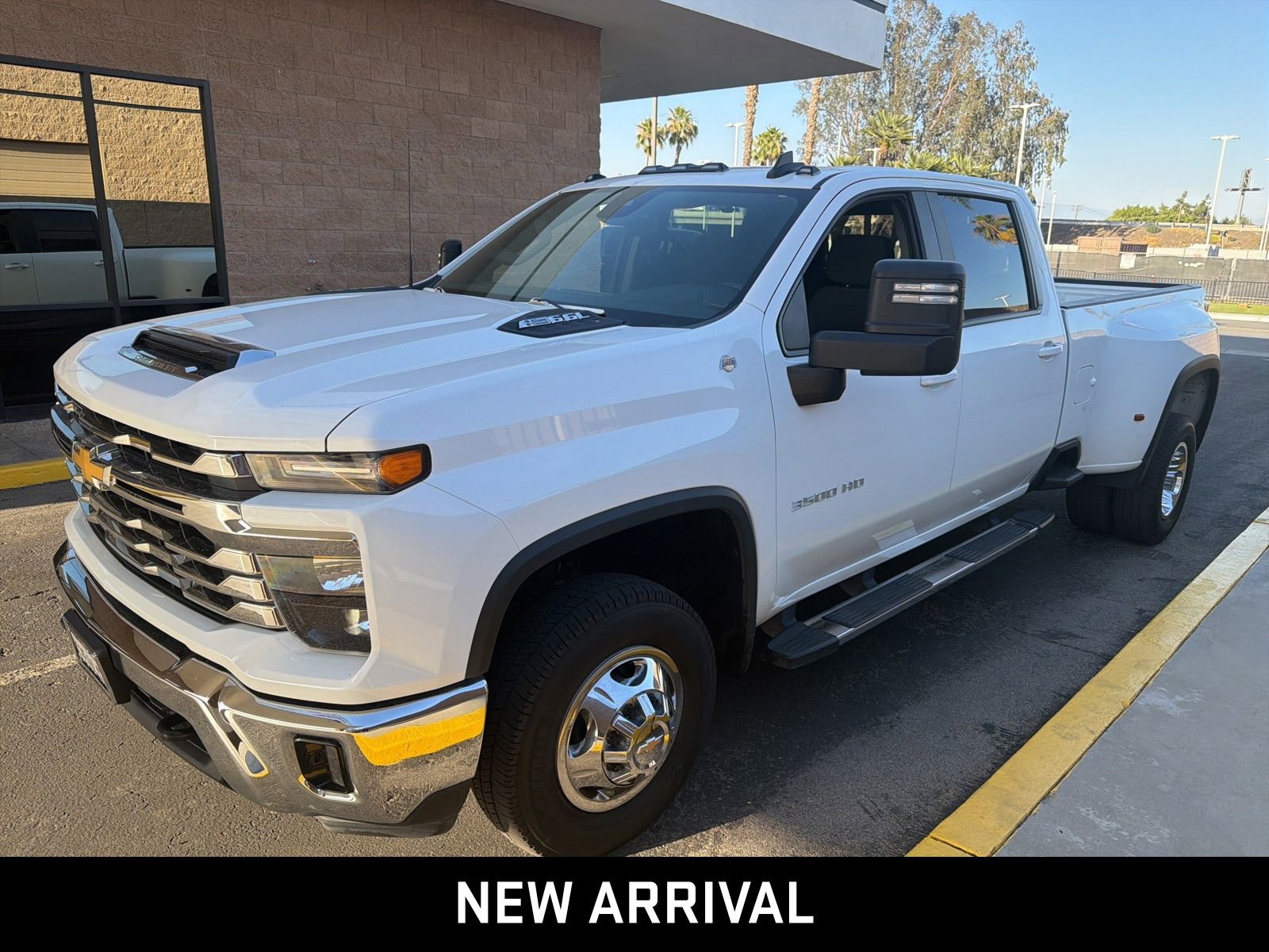 2024 Chevrolet Silverado HD LT Crew Cab Long Box DRW's photo