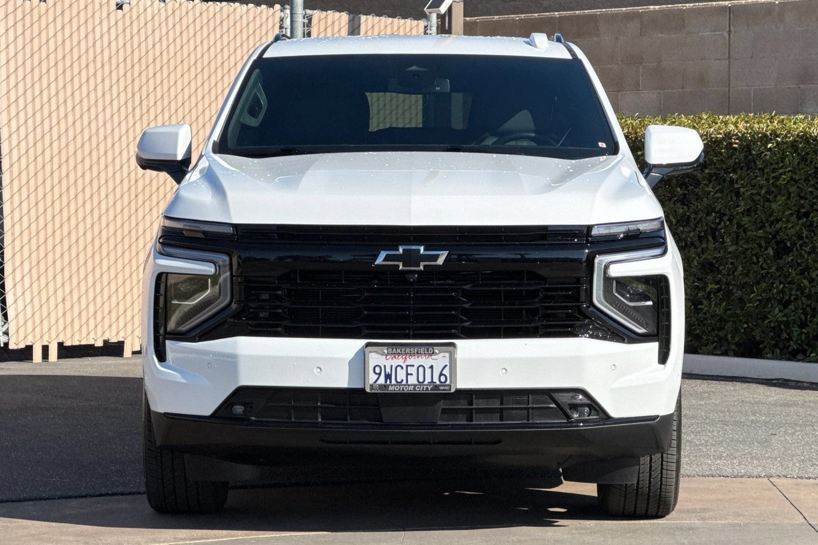 2026 Chevrolet Suburban RST - Photo 9