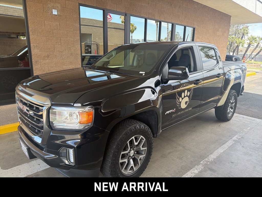 Used 2022 GMC Canyon AT4 - Cloth Truck