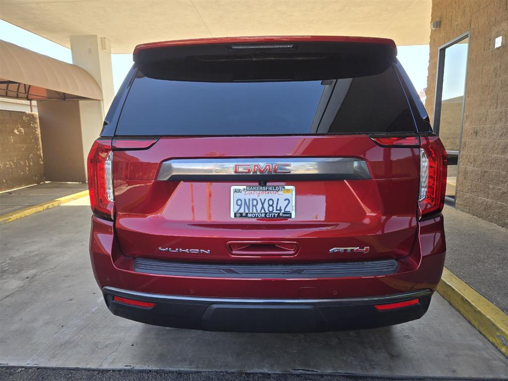 2024 Gmc Yukon AT4 photo 4