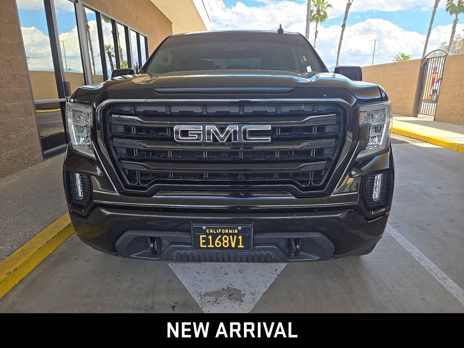 2020 GMC Sierra 1500 Elevation photo 2