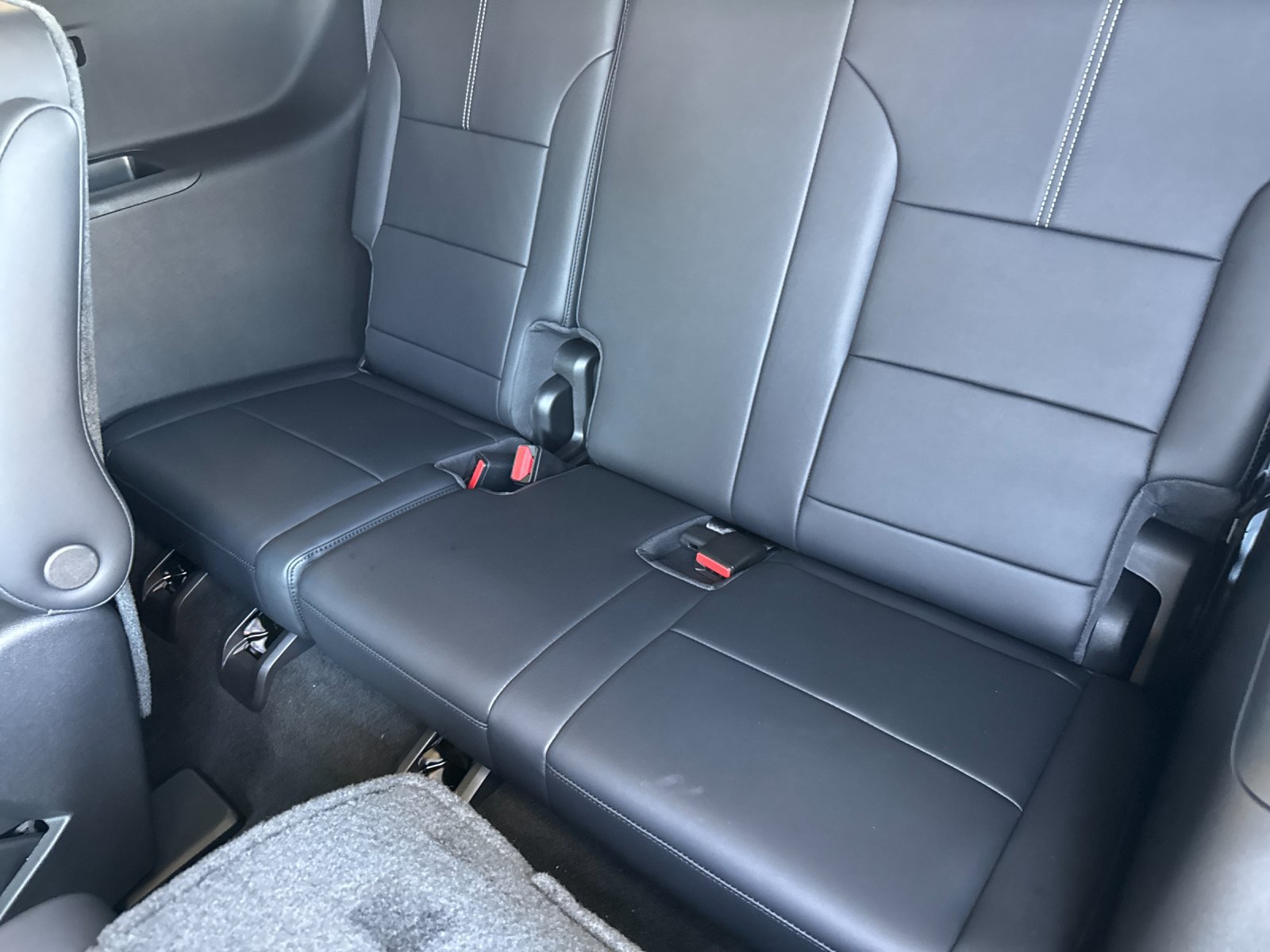 2027 GMC Acadia Elevation - Photo 14