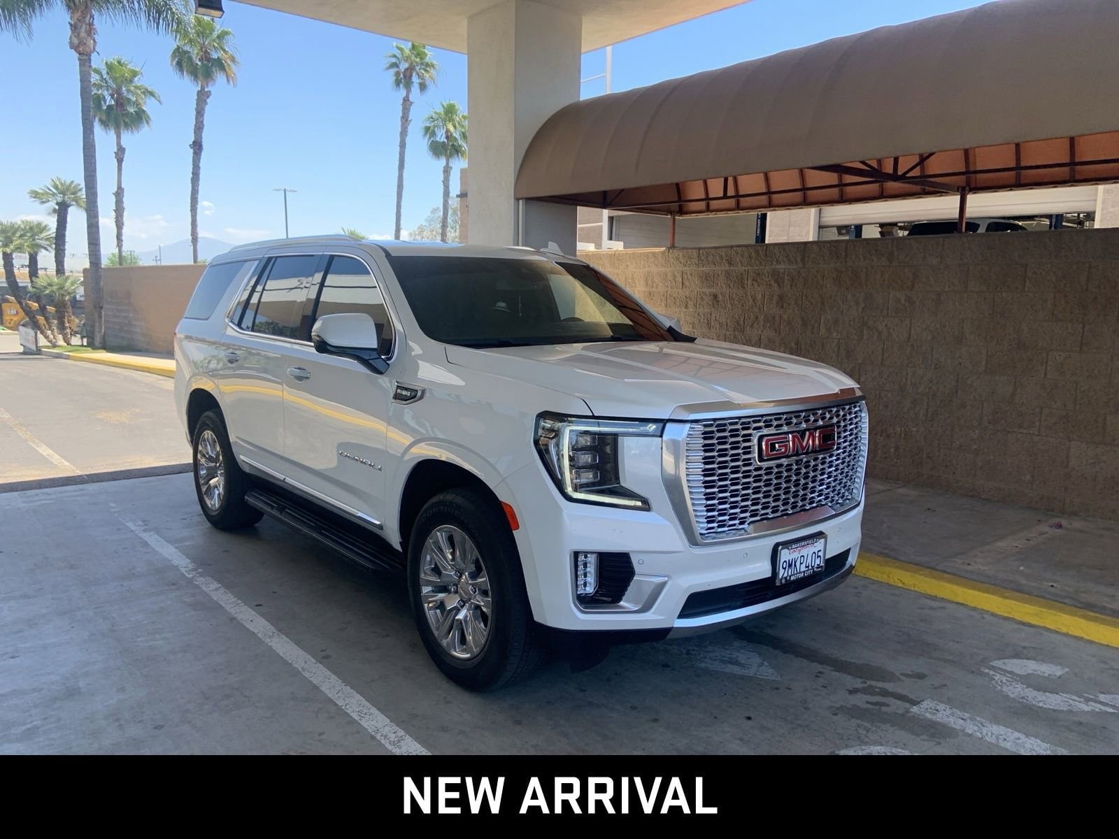 2024 GMC Yukon Denali photo 3