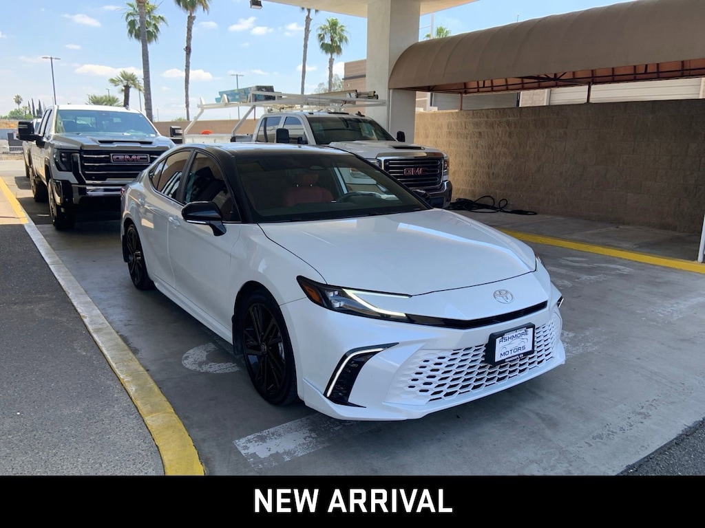 Used 2025 Toyota Camry XSE Sedan
