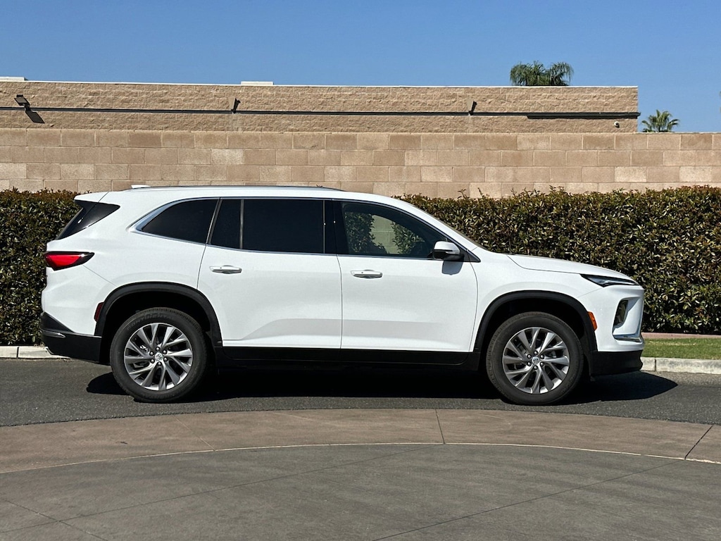 New 2026 Buick Enclave Preferred SUV