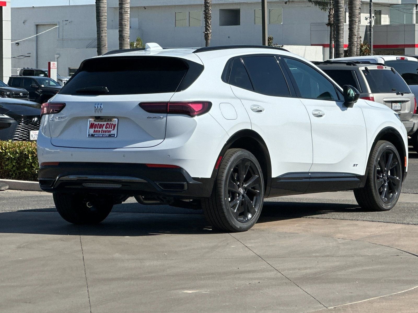 2026 Buick Envision Sport Touring photo 2
