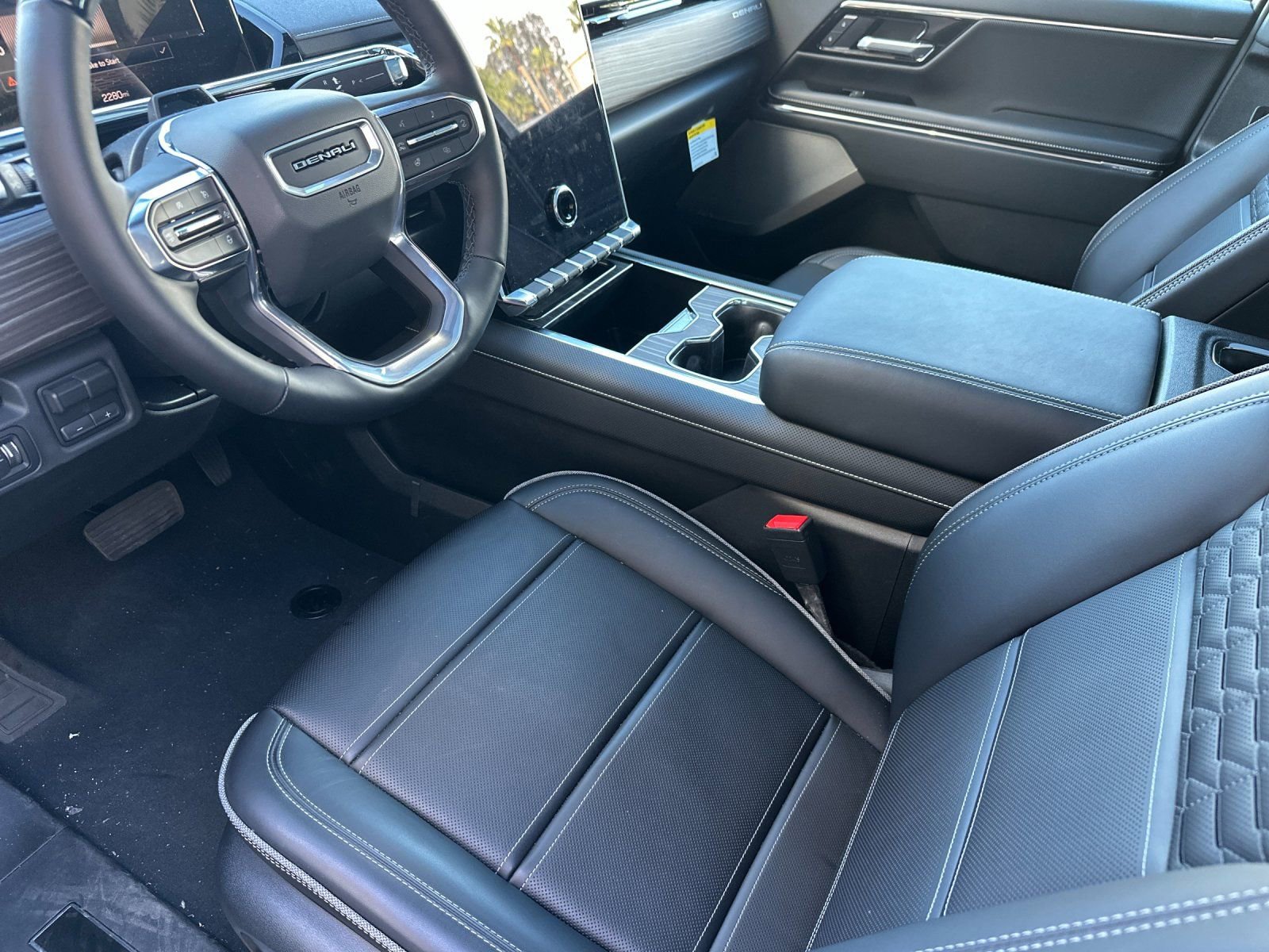 2025 GMC Sierra EV Denali - Photo 9