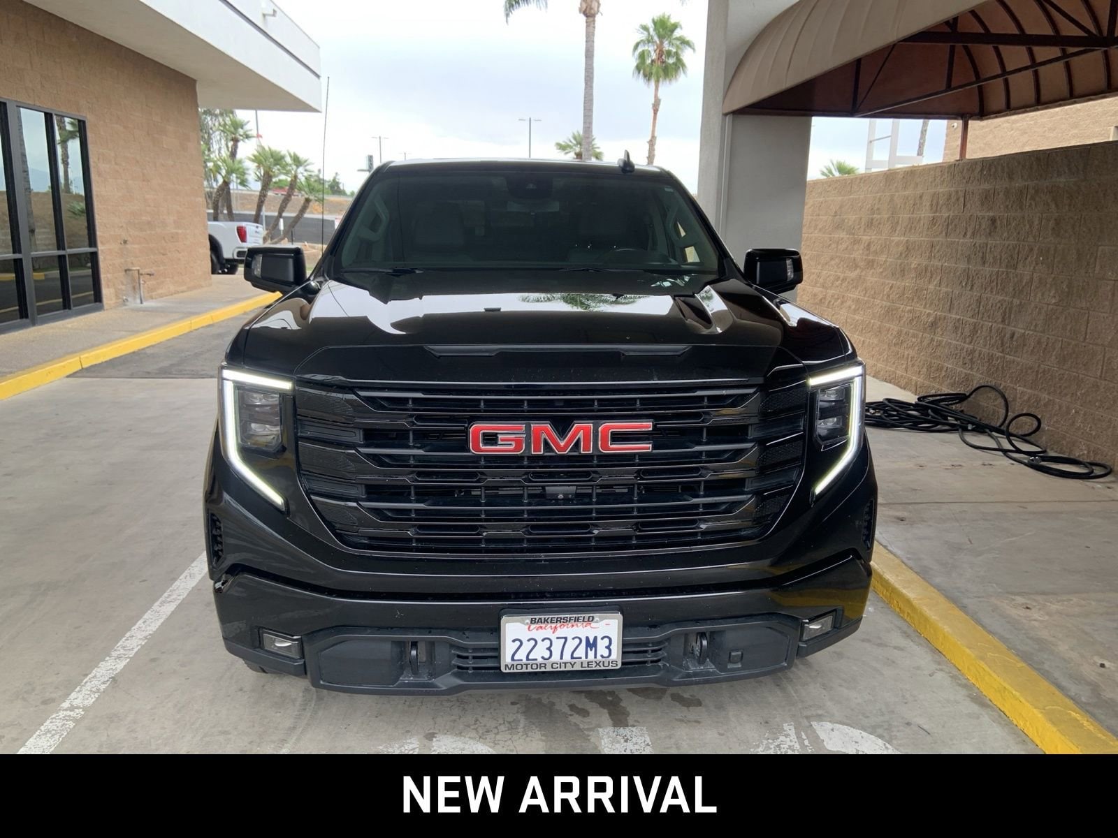 2022 GMC Sierra 1500 Elevation photo 2
