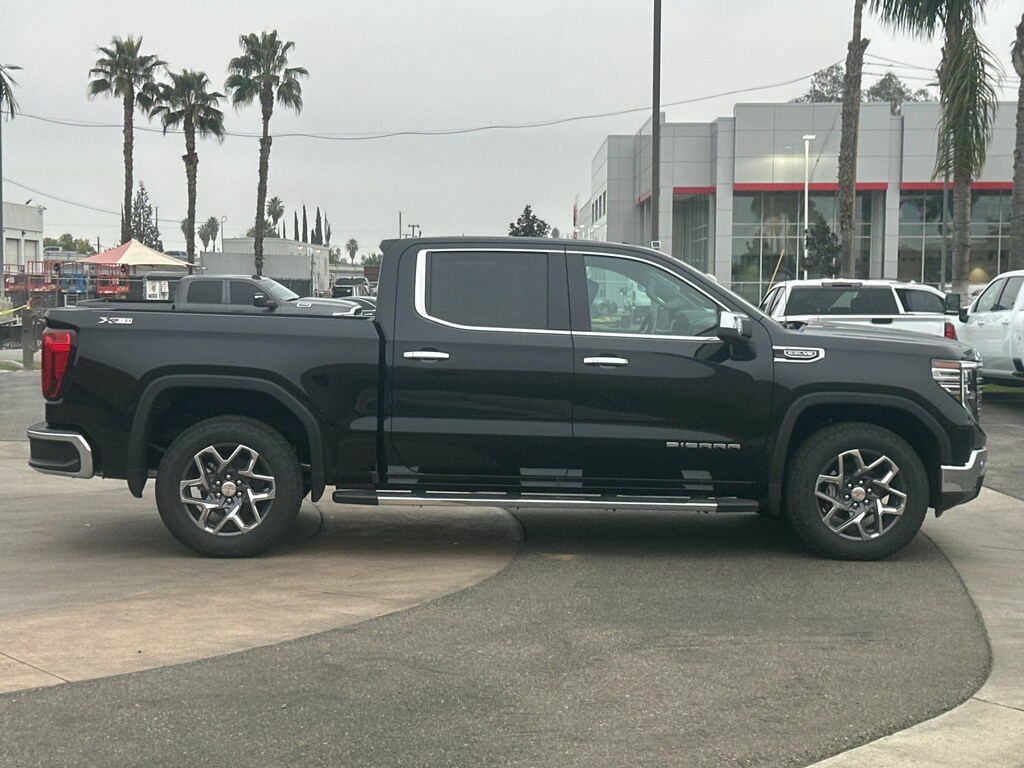 New 2026 GMC Sierra 1500 SLT Truck
