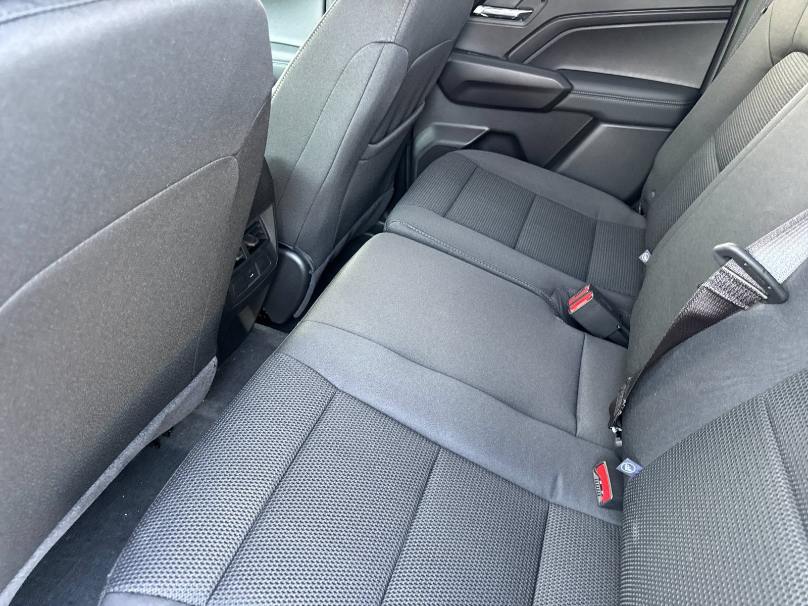 2026 GMC Canyon Elevation - Photo 11