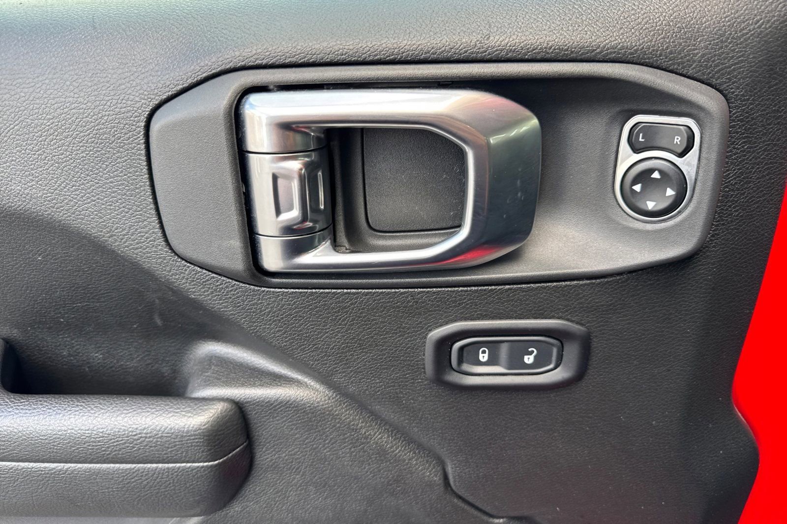 2025 Jeep Wrangler 4-Door Sport S - Photo 11