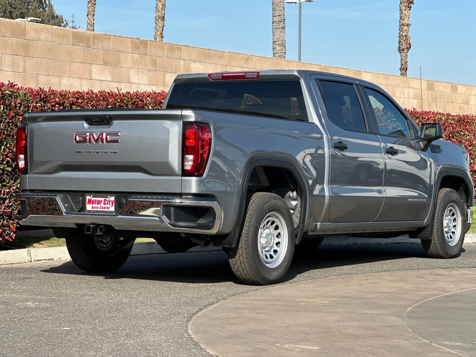 2026 GMC Sierra 1500 Pro photo 2