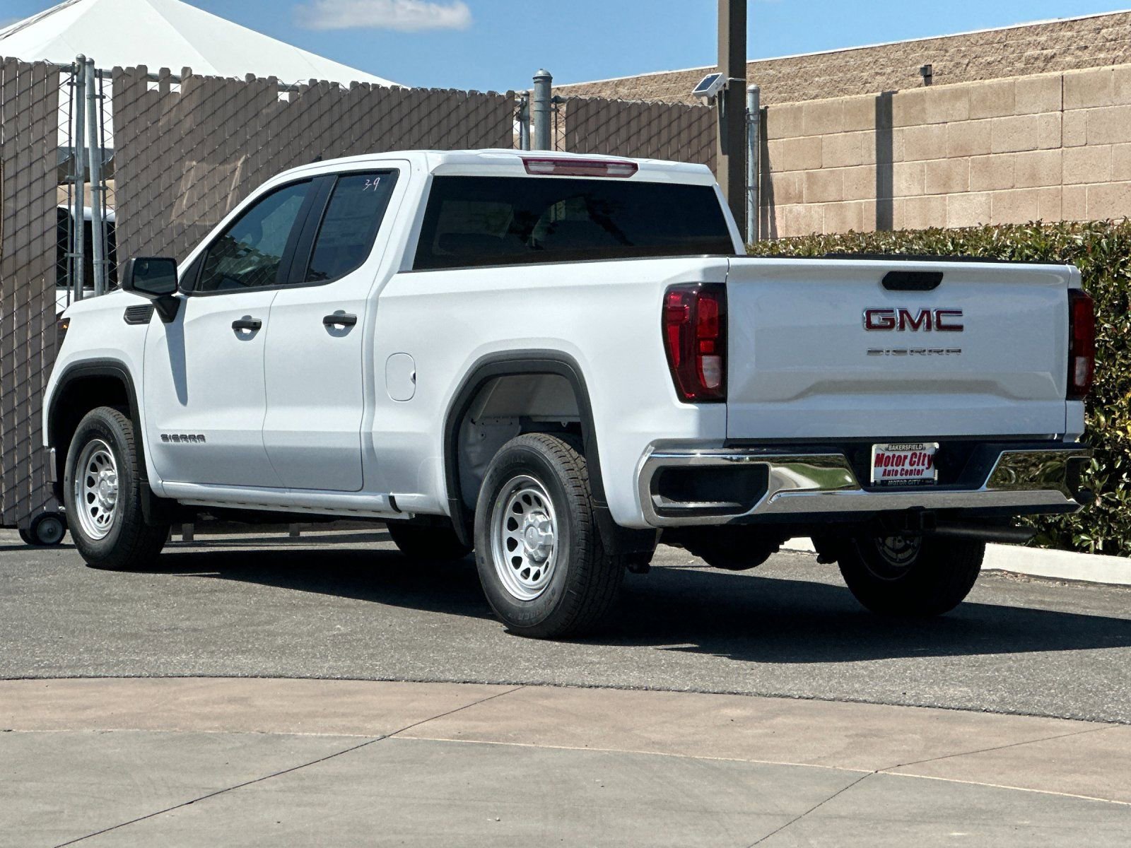 2026 GMC Sierra 1500 Pro photo 4