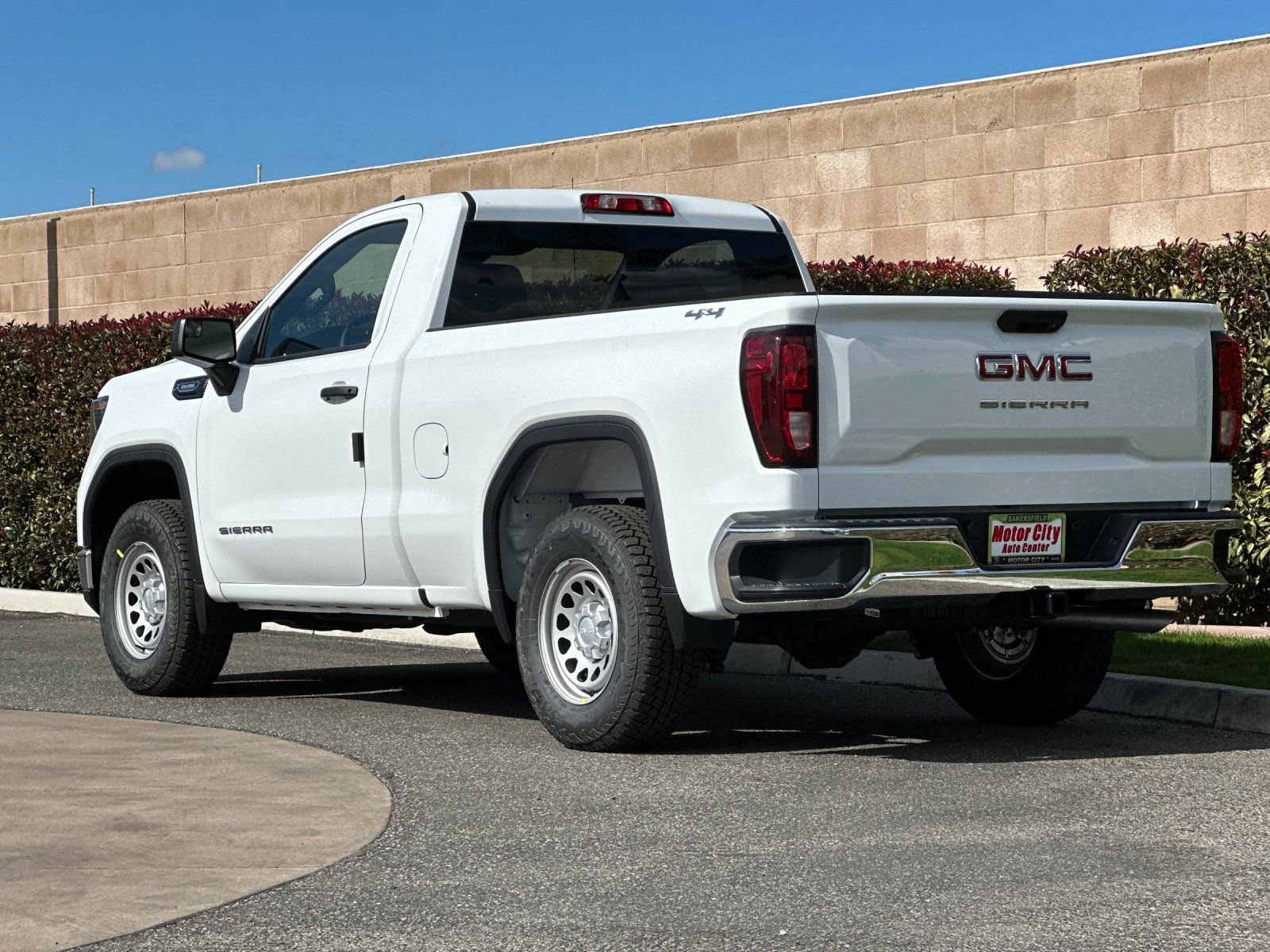 2026 GMC Sierra 1500 Pro photo 4