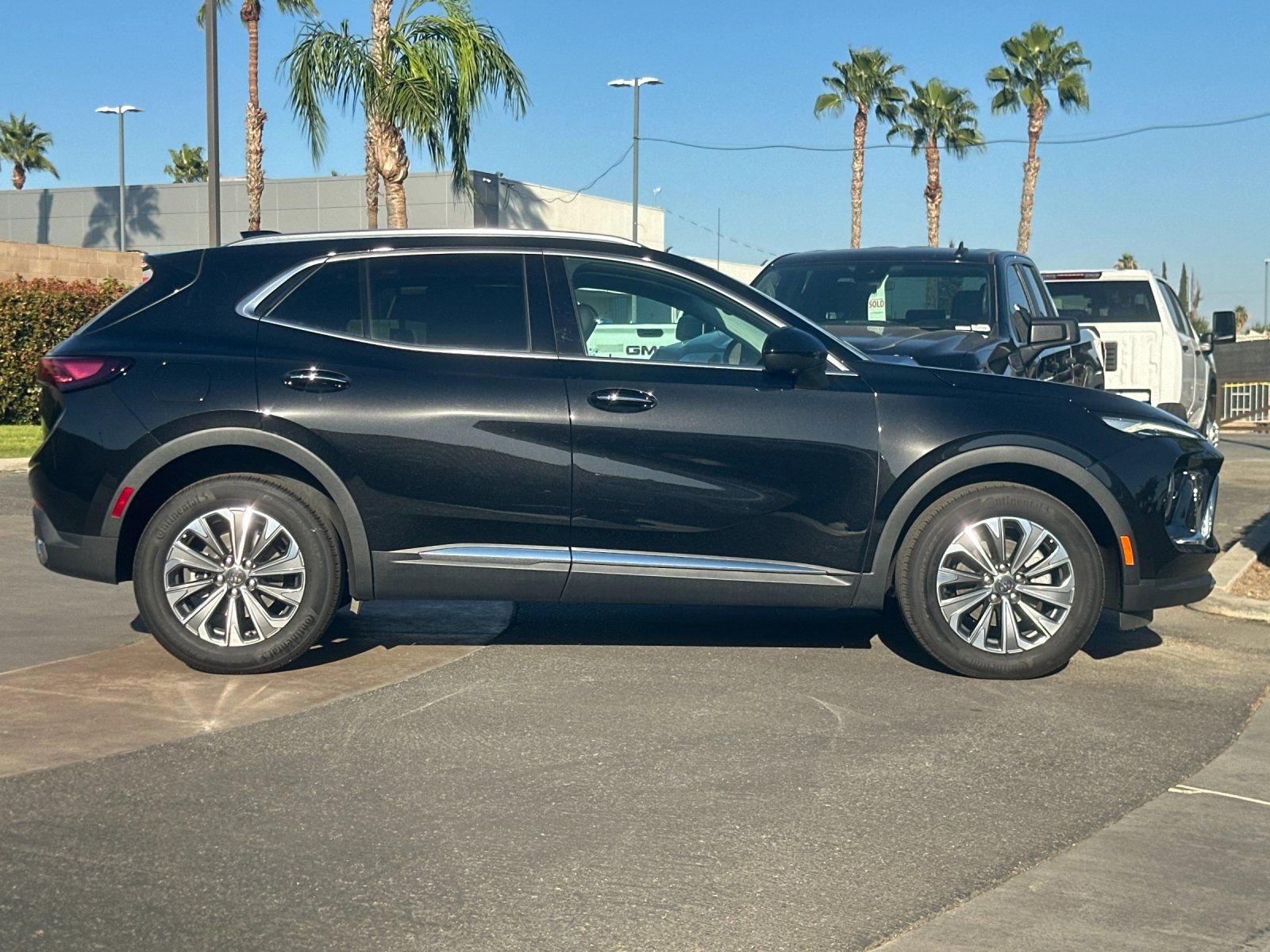 2025 Buick Envision Preferred photo 2