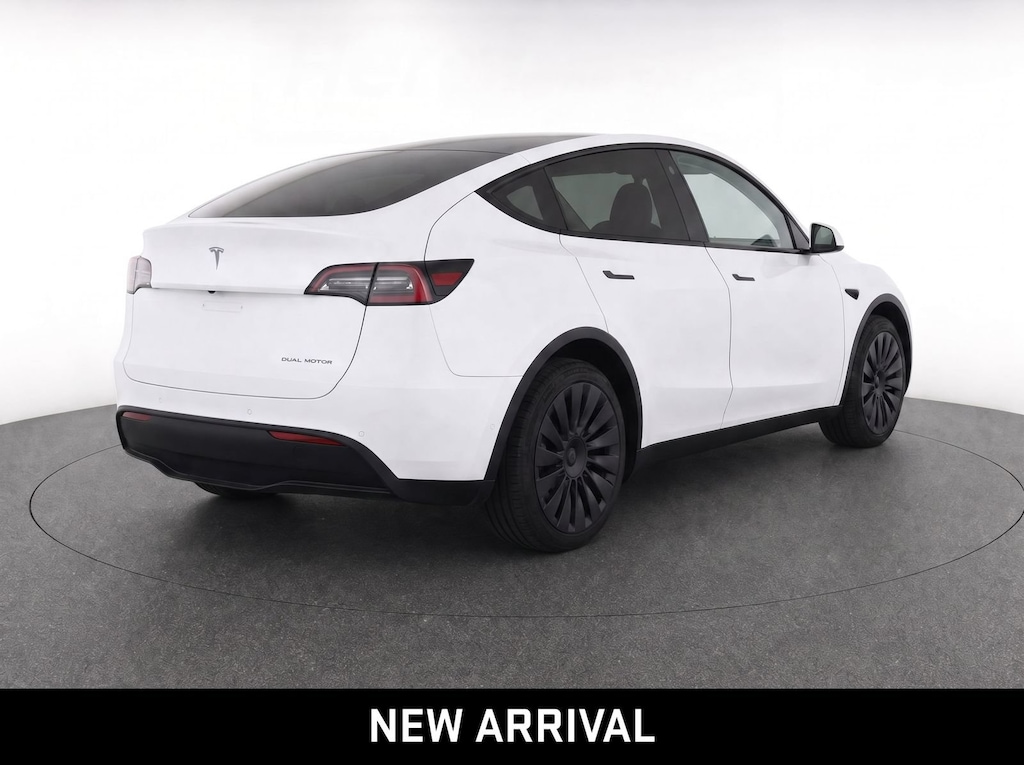 Used 2022 Tesla Model Y Long Range SUV