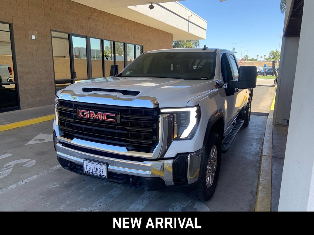 Used 2025 GMC Sierra 3500 HD Pro Truck
