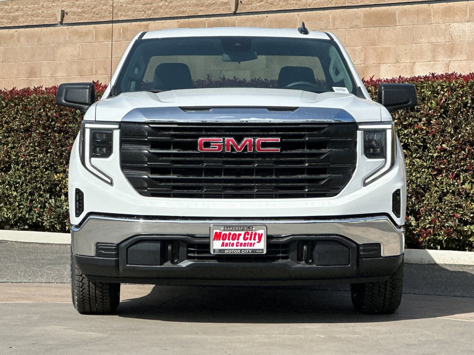 2026 GMC Sierra 1500 Pro photo 3