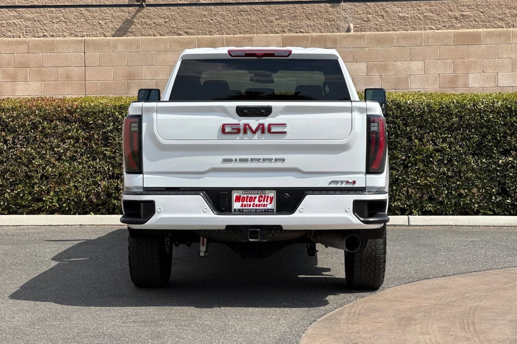 Used 2025 GMC Sierra 2500 HD AT4 Truck