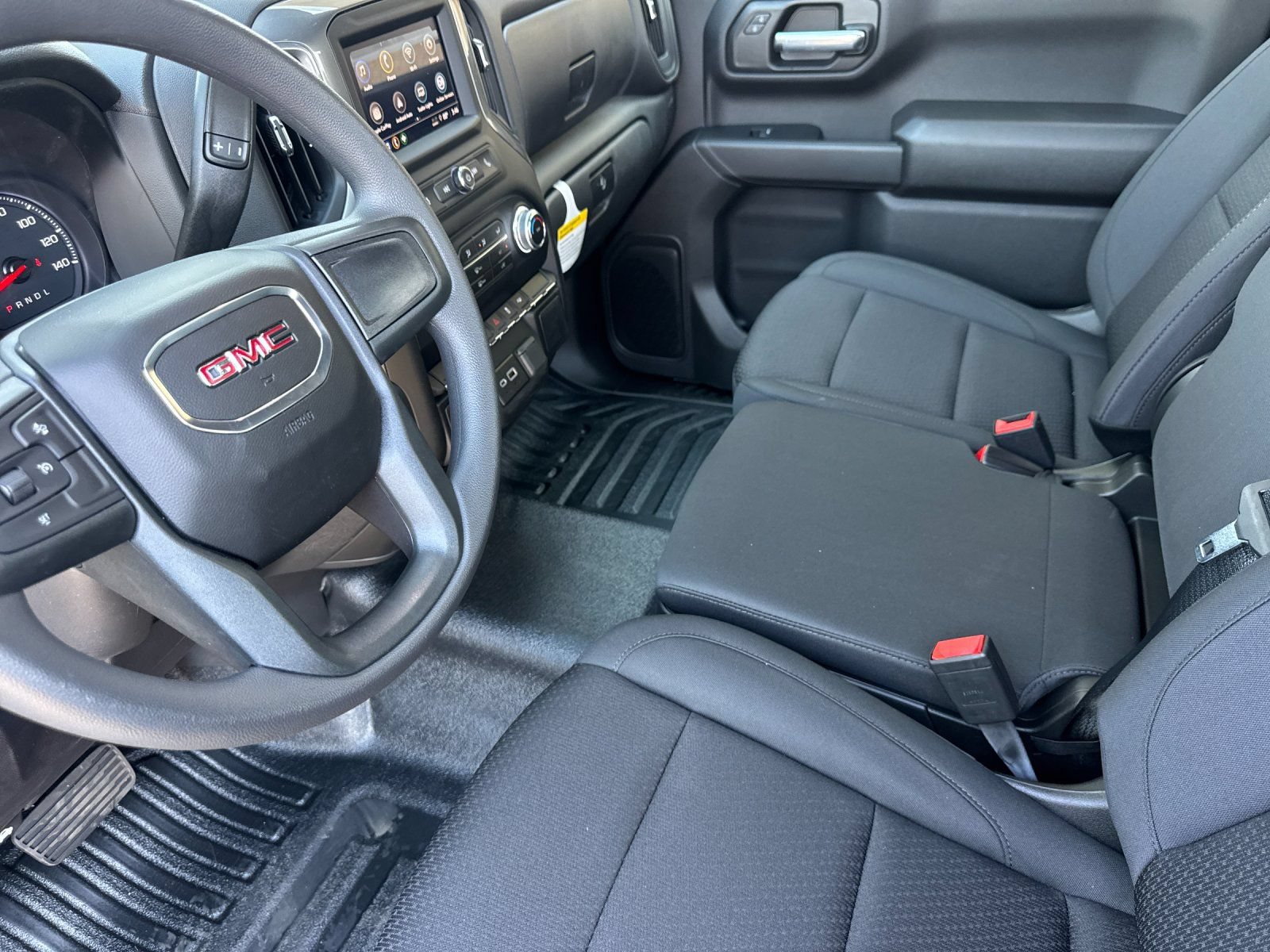 2026 GMC Sierra 1500 Pro - Photo 9