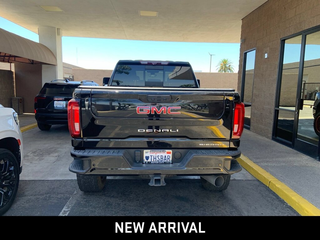Used 2022 GMC Sierra 2500 HD Denali Truck Crew Cab