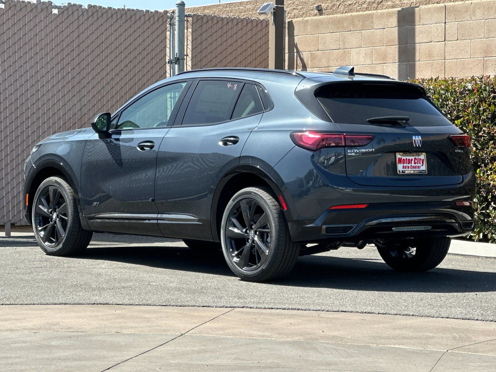 2026 Buick Envision Sport Touring photo 4