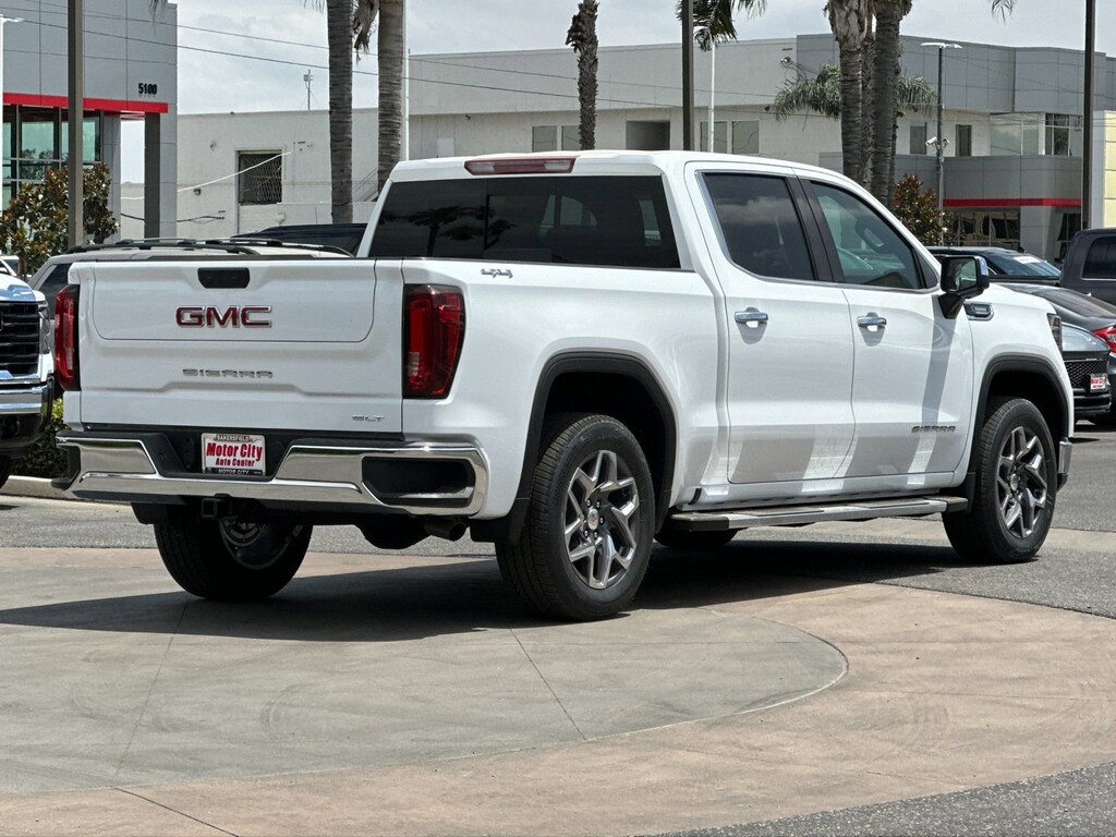 New 2026 GMC Sierra 1500 SLT Truck