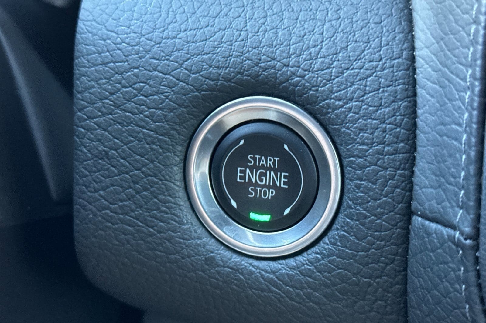 2024 GMC Yukon Denali - Photo 24