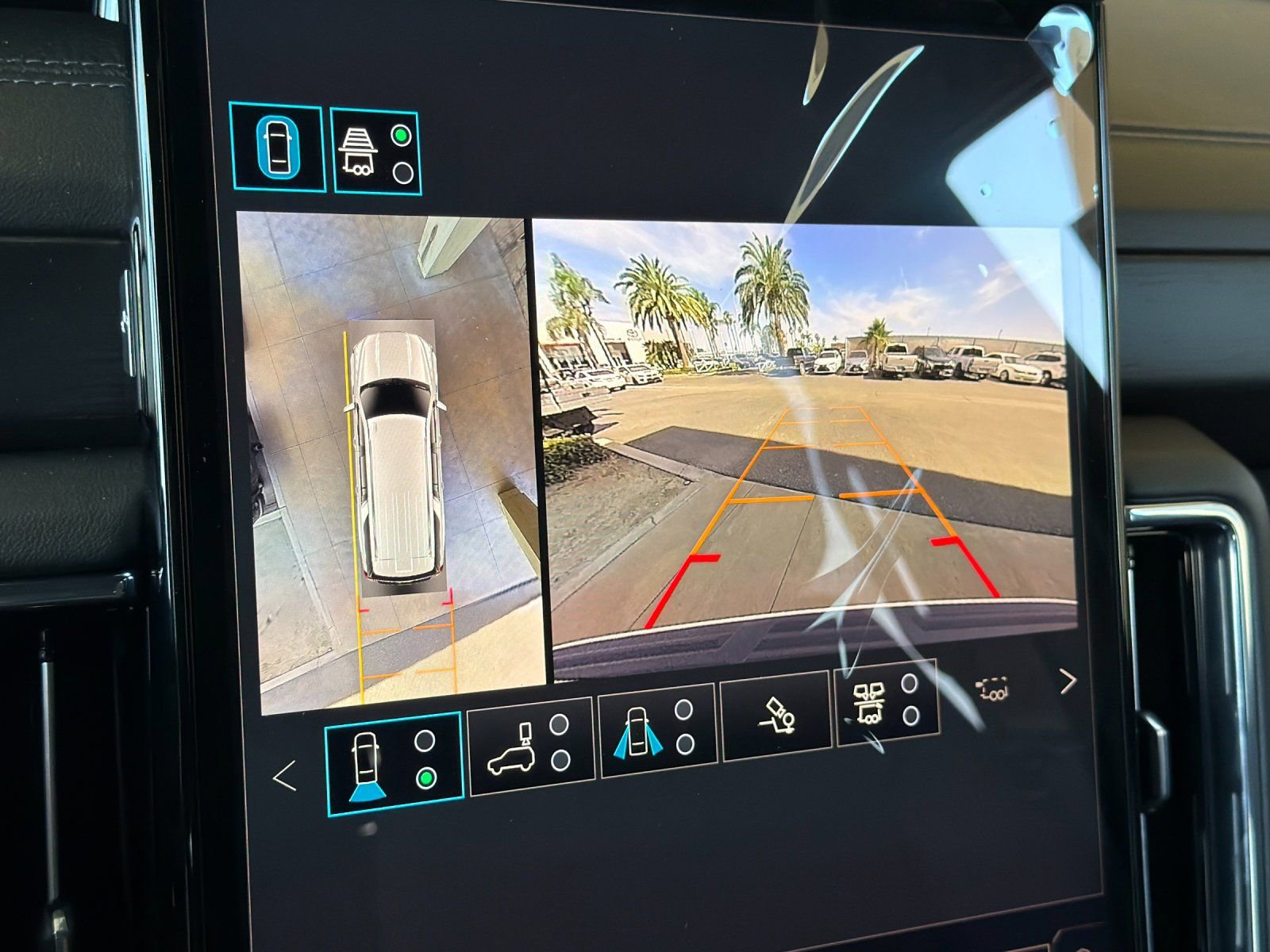2026 GMC Yukon XL Denali - Photo 21