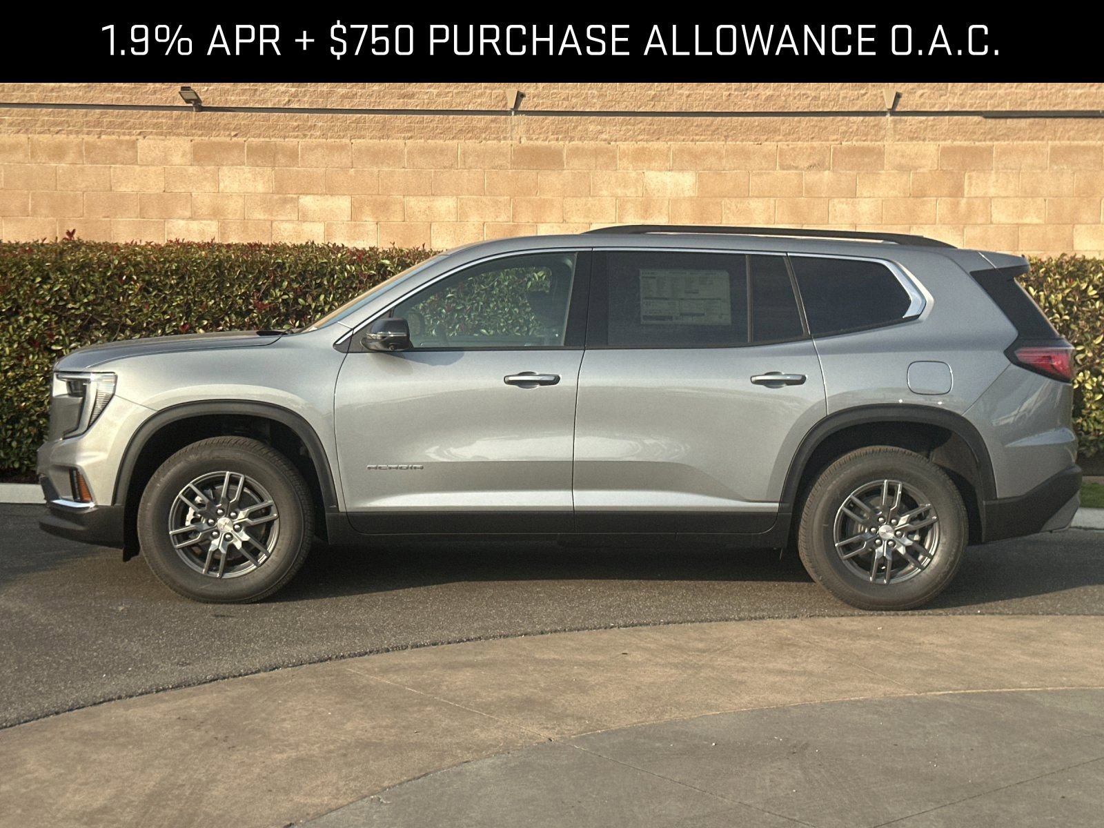 2026 GMC Acadia Elevation photo 5