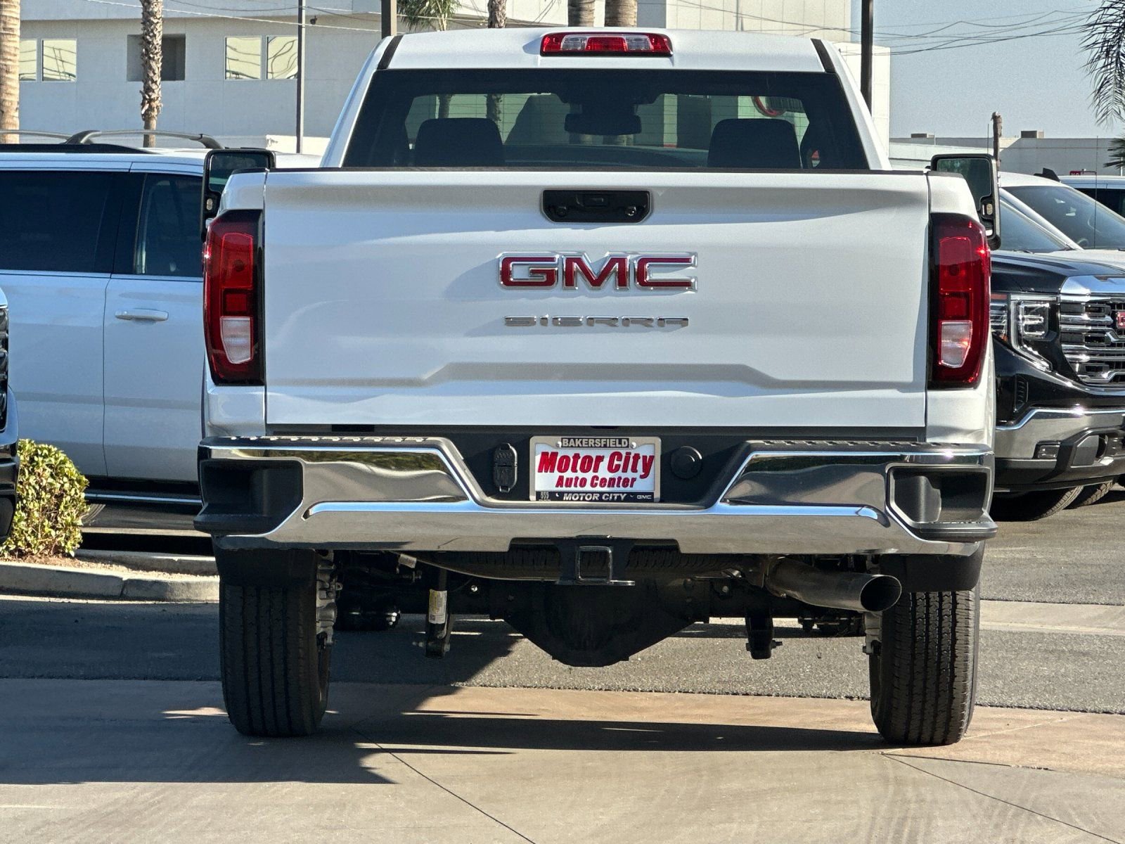 2025 GMC Sierra 2500 HD Pro photo 4