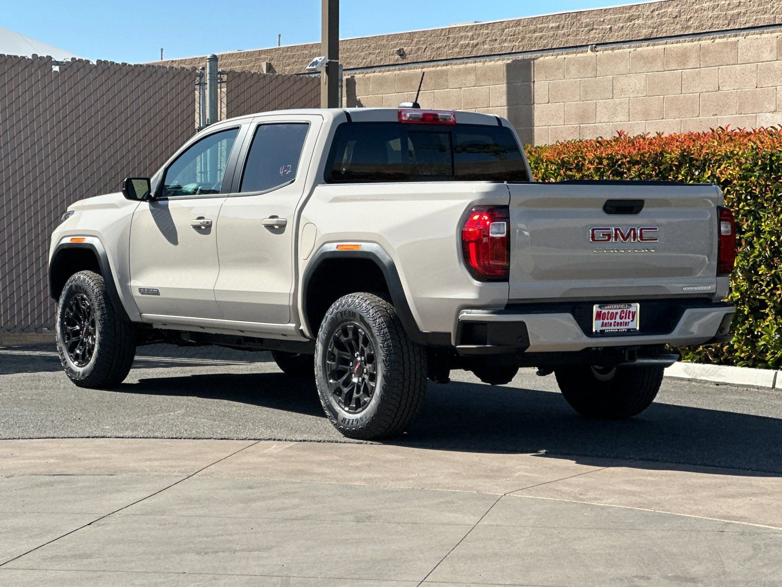 2026 GMC Canyon Elevation photo 4