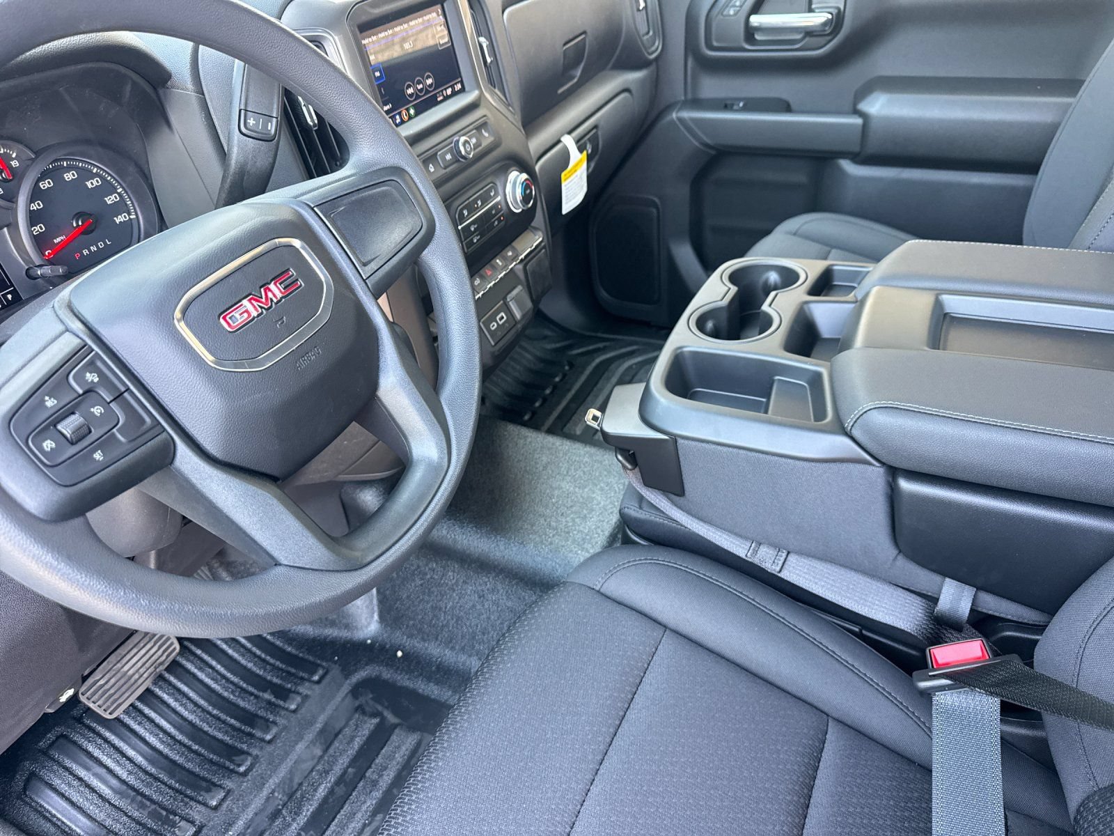 2026 GMC Sierra 1500 Pro - Photo 9