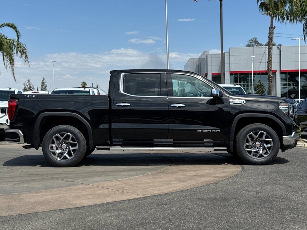New 2026 GMC Sierra 1500 SLT Truck
