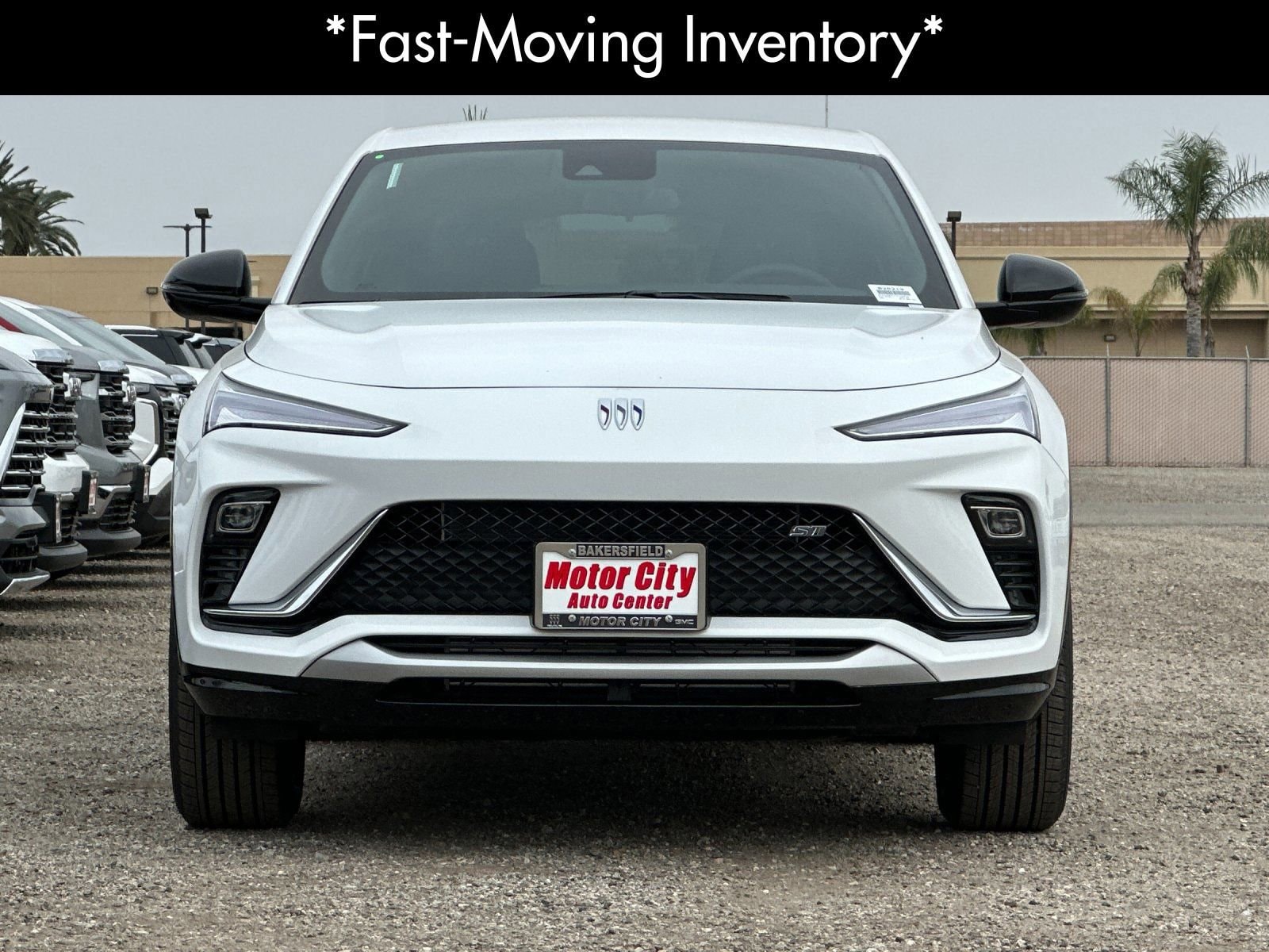 2026 Buick Envista Sport Touring photo 3