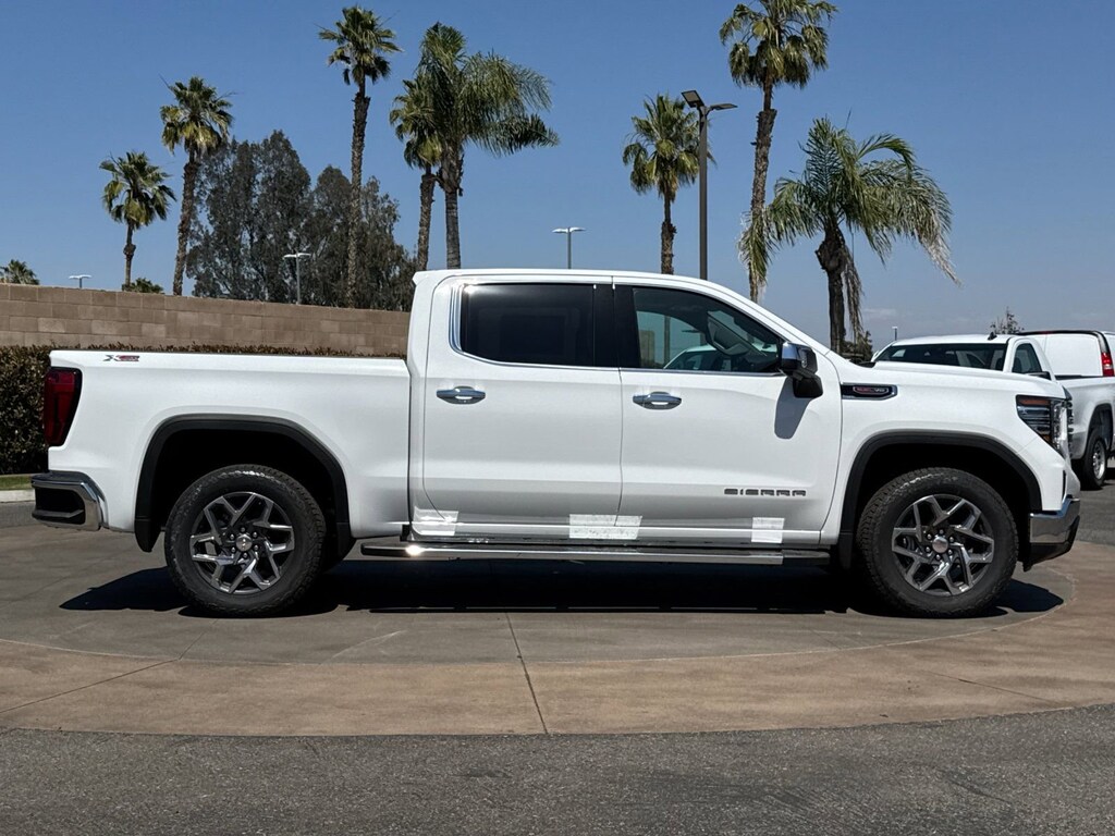 New 2026 GMC Sierra 1500 SLT Truck