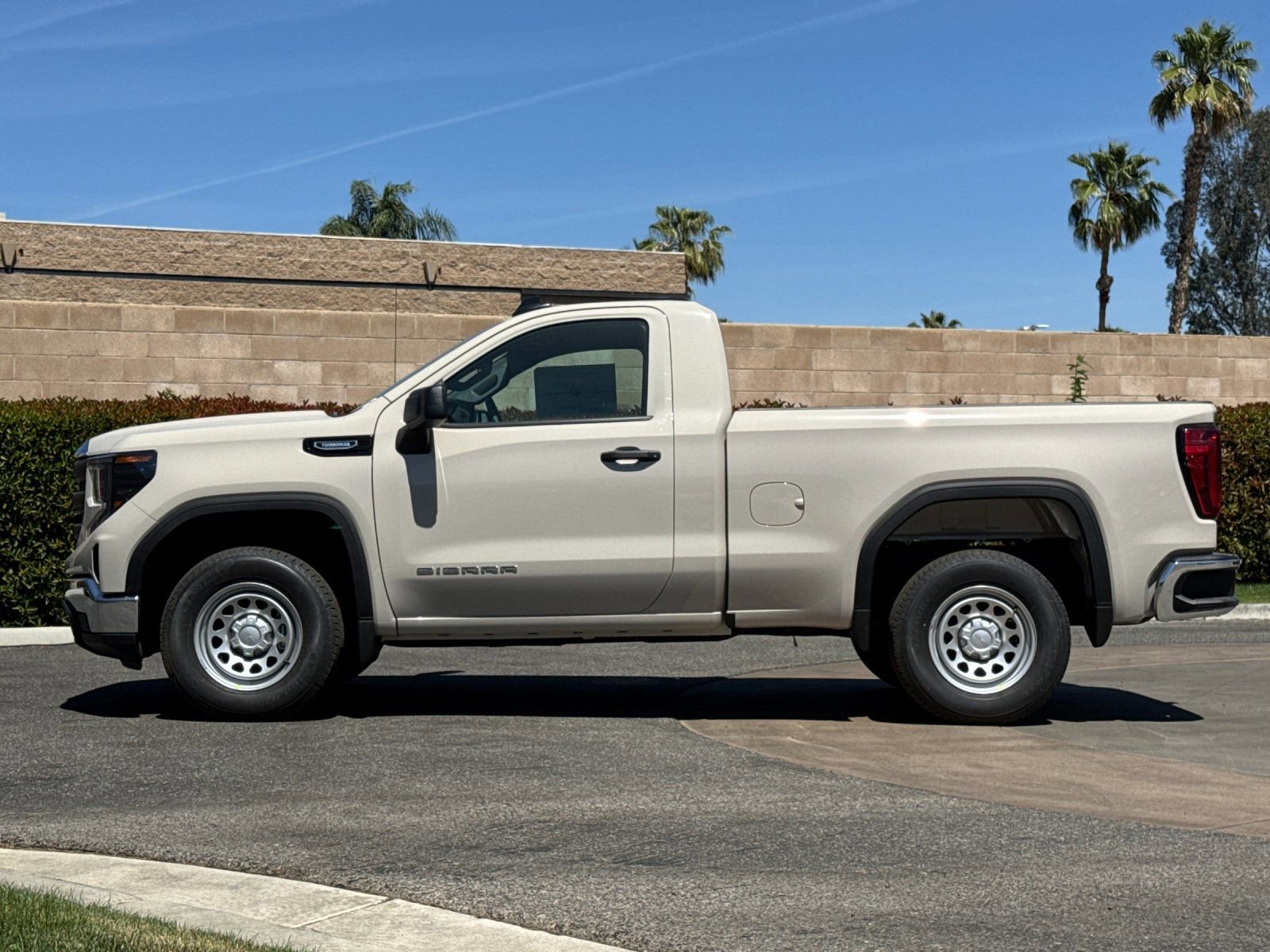 2026 GMC Sierra 1500 Pro photo 5