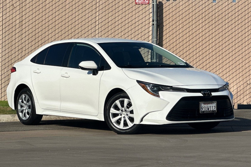 Used 2023 Toyota Corolla LE Sedan