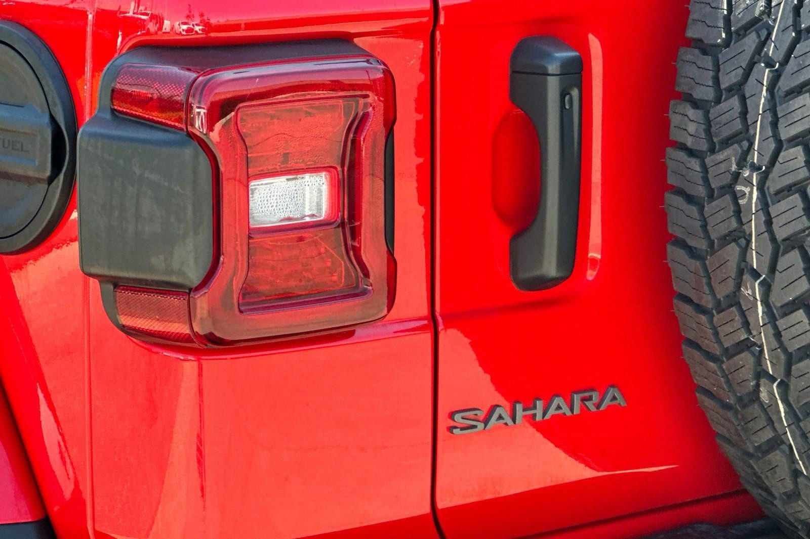 2025 Jeep Wrangler 4-Door Sahara - Photo 27