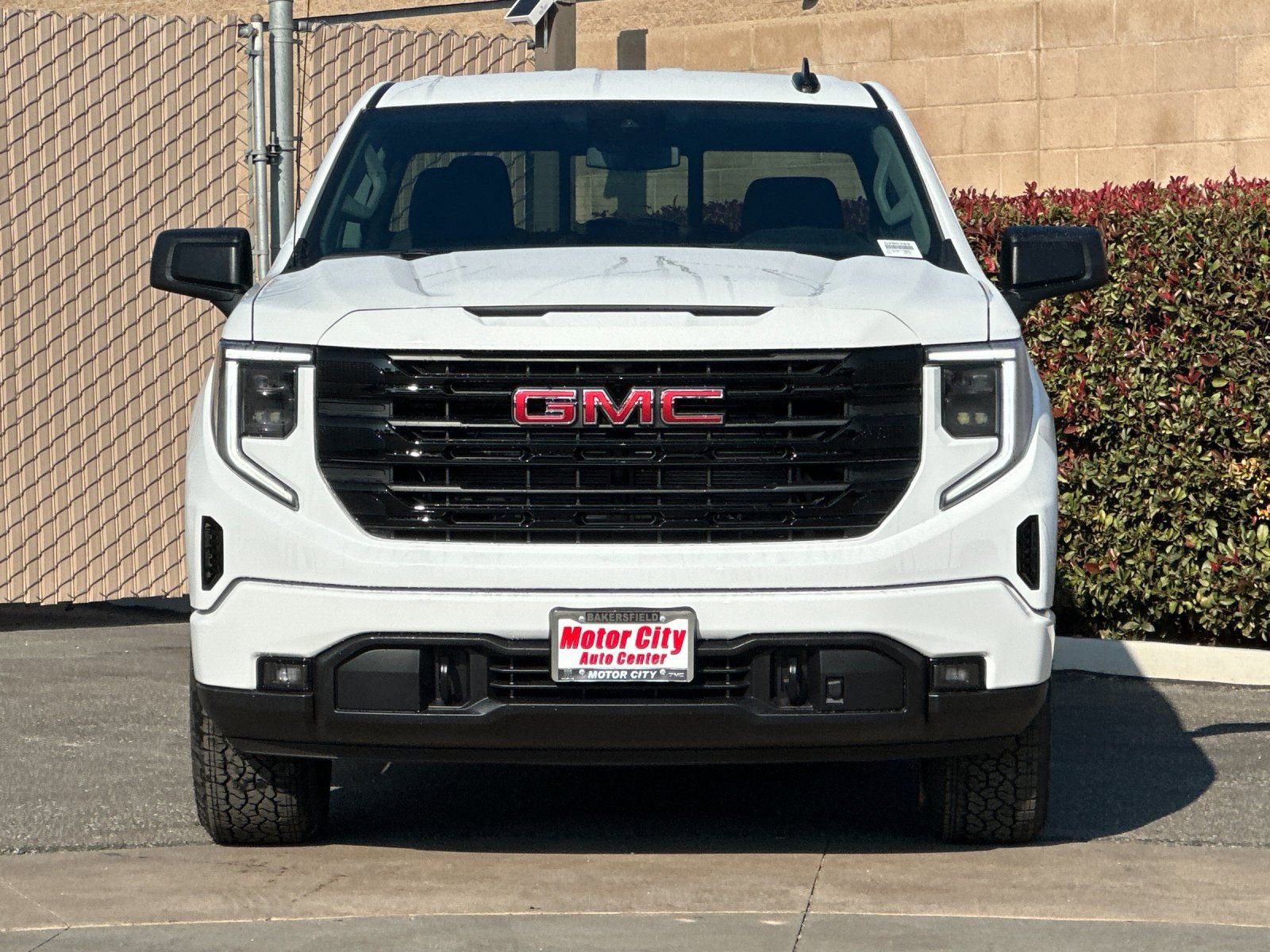 2026 GMC Sierra 1500 Elevation photo 3