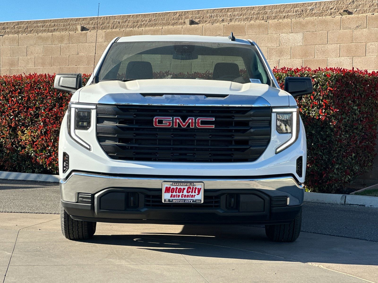 2026 GMC Sierra 1500 Pro photo 3