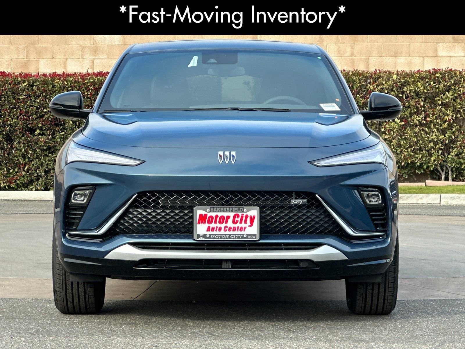 2026 Buick Envista Sport Touring photo 3