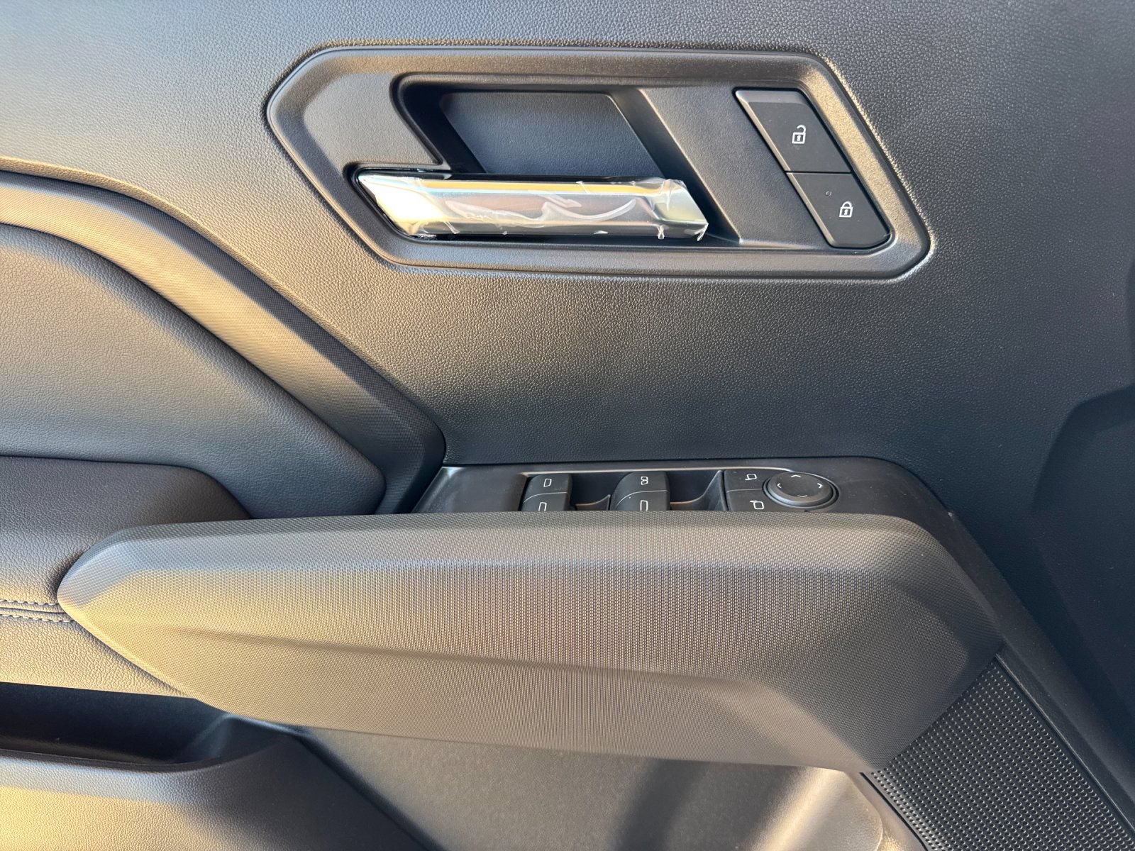 2026 GMC Canyon Elevation - Photo 10
