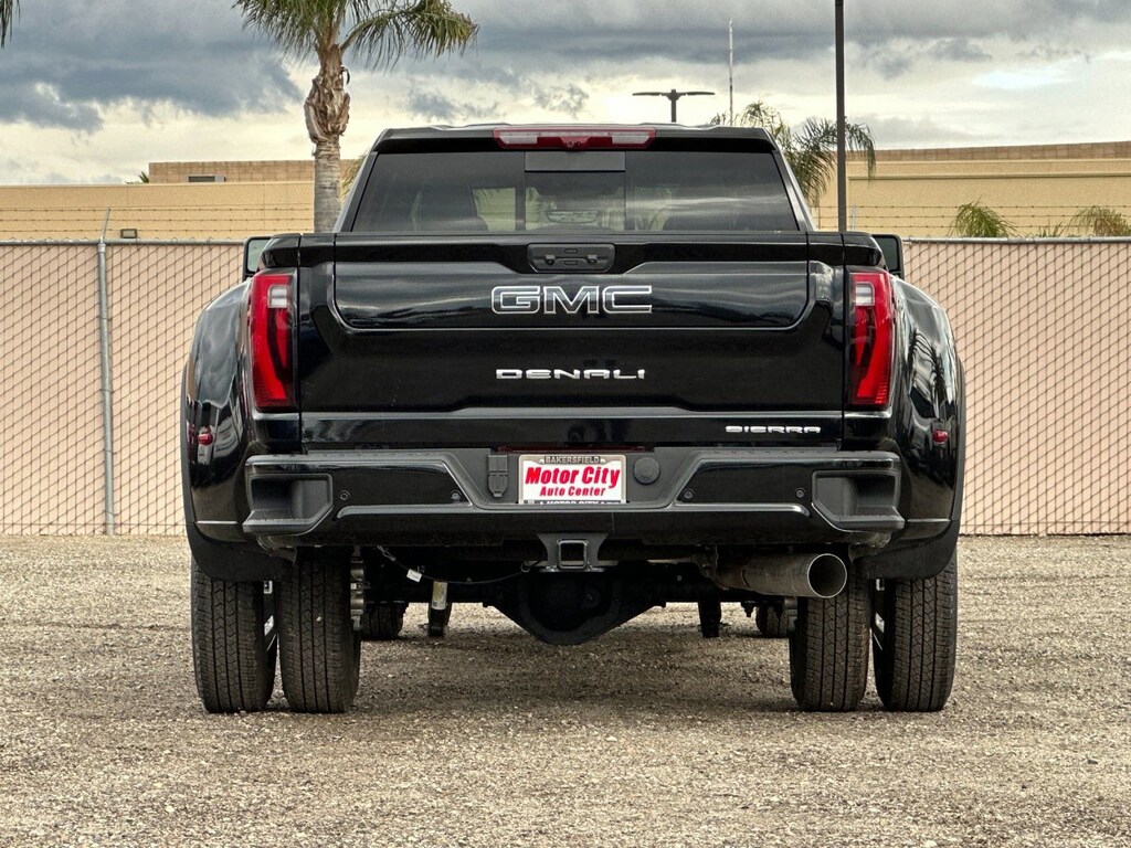 New 2026 GMC Sierra 3500 HD Denali Ultimate DRW Truck