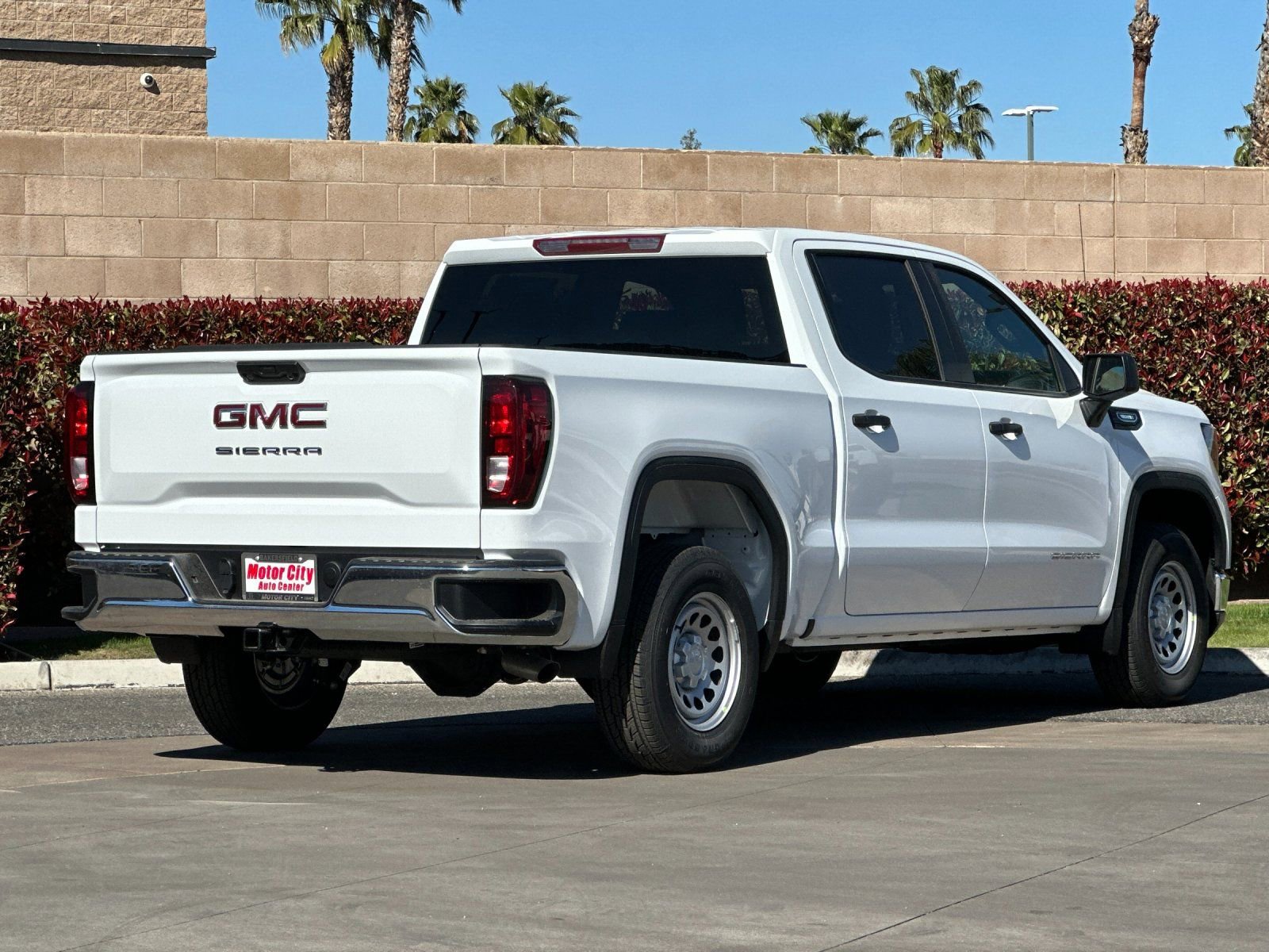 2026 GMC Sierra 1500 Pro photo 2
