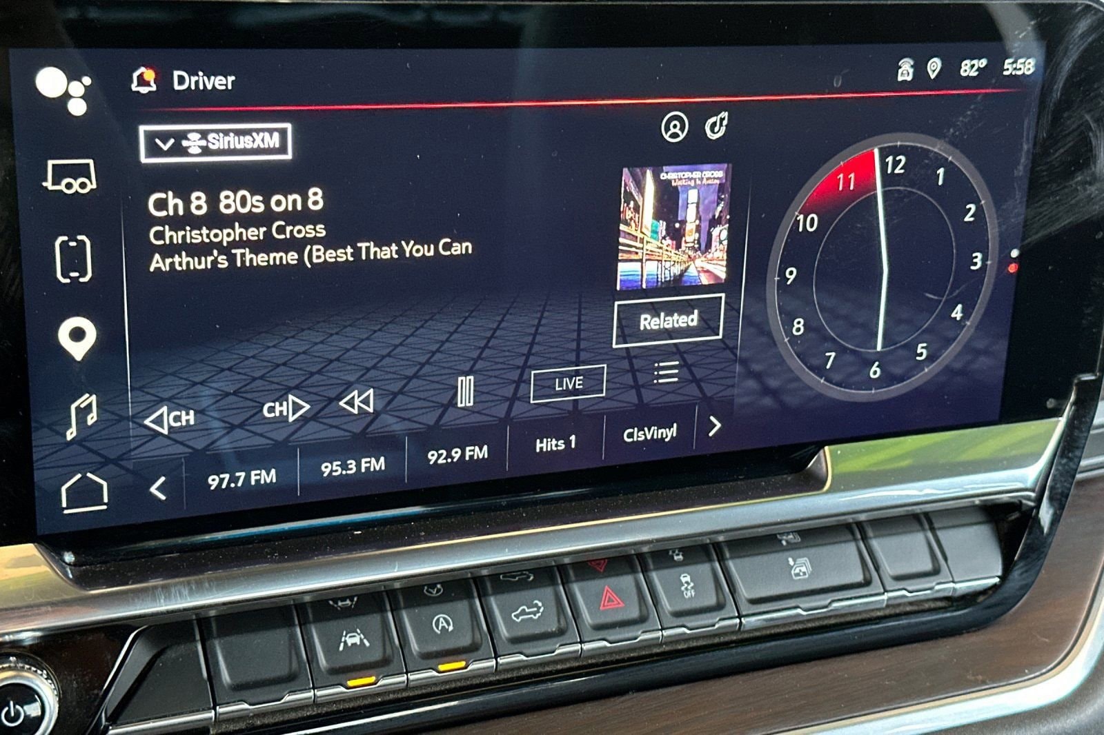 2025 GMC Sierra 1500 SLT - Photo 18