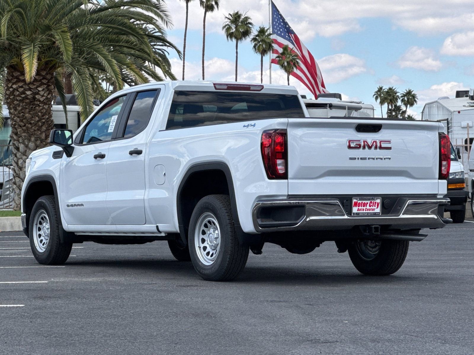 2026 GMC Sierra 1500 Pro photo 4