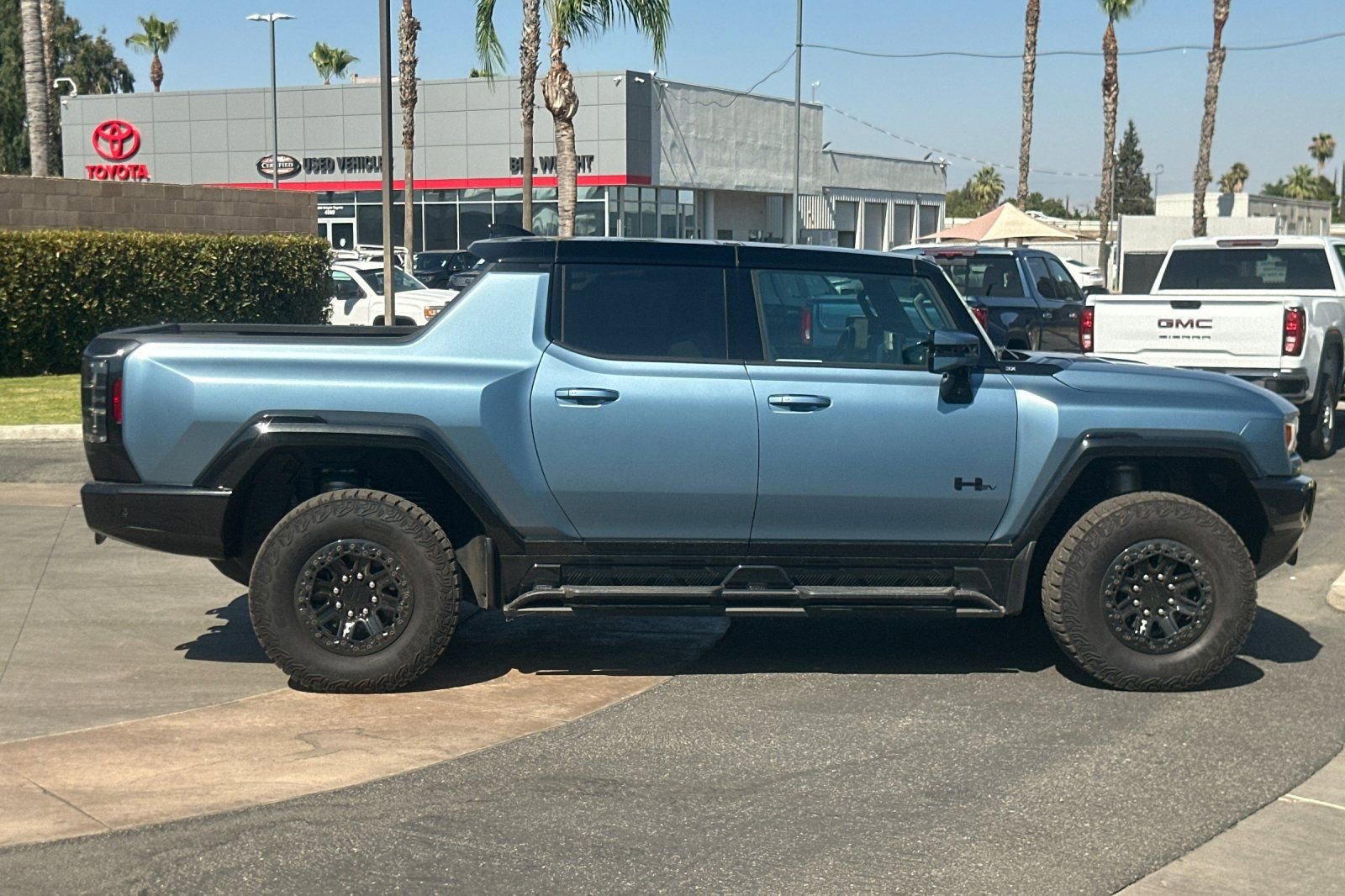 2024 Gmc Hummer EV Pickup photo 3
