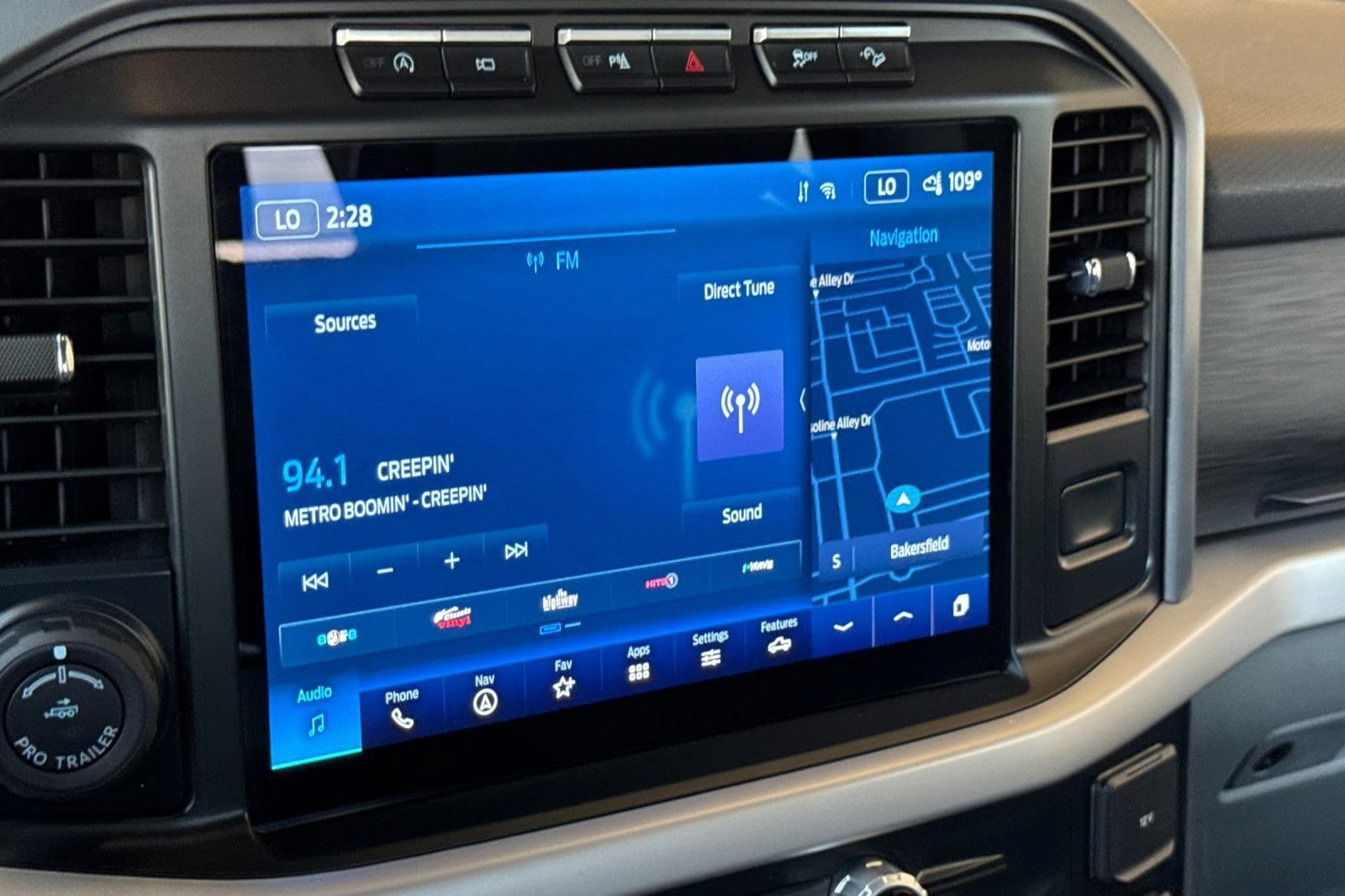 2023 Ford F-150 XLT - Photo 18