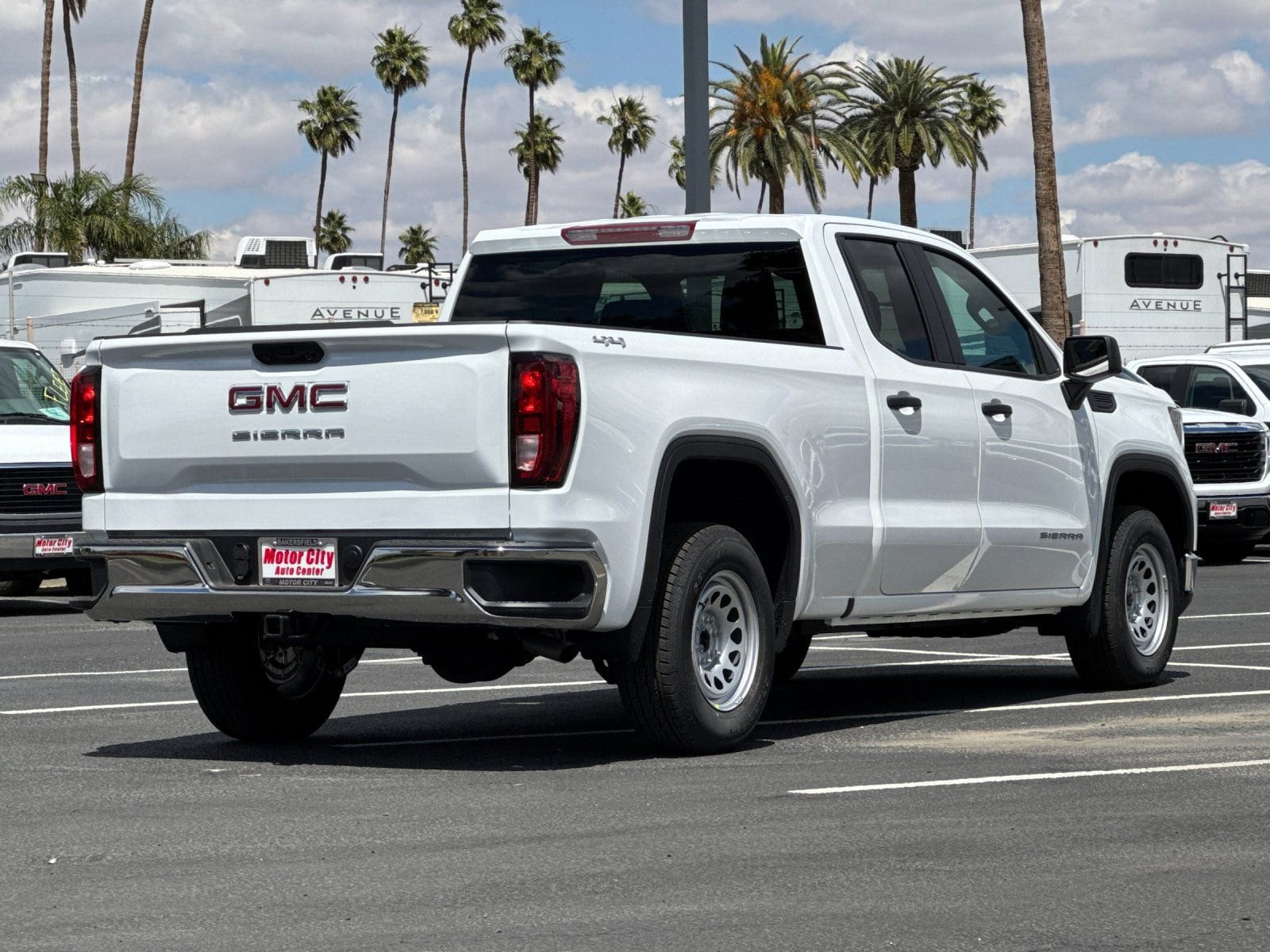 2026 GMC Sierra 1500 Pro photo 2